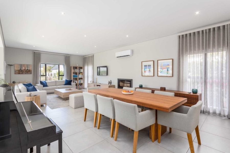 4 Bedroom Property for Sale in Val De Vie Estate Western Cape